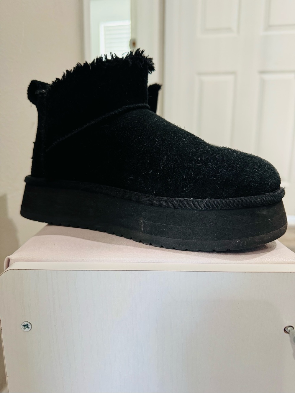 Koolaburra by UGG Suede Platform Booties 🥾